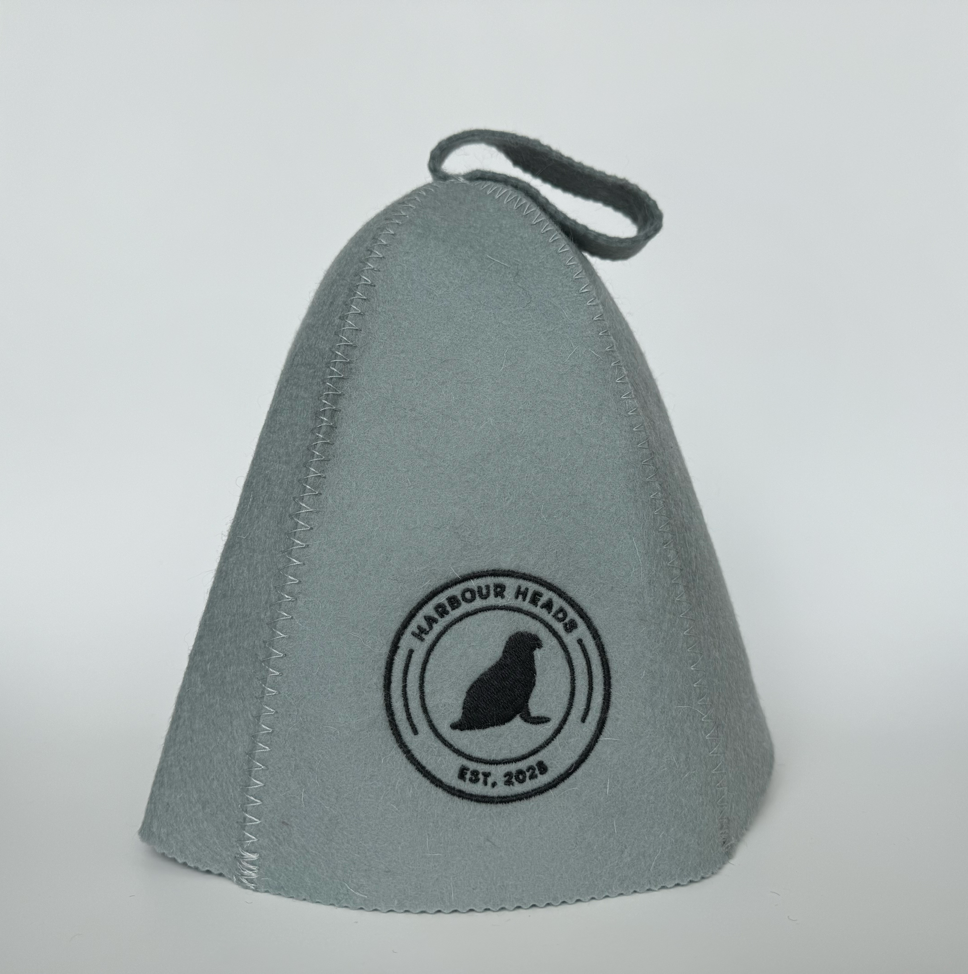 Harbour Heads Seal Grey sauna hat front view